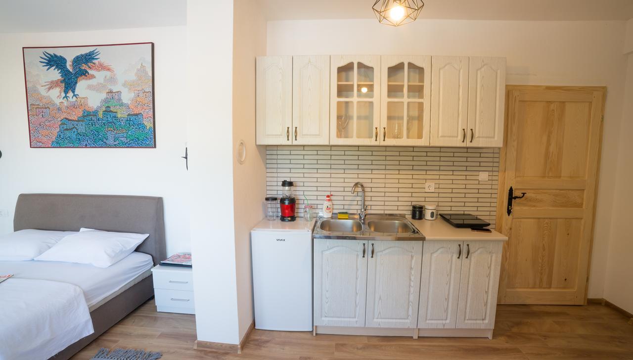 Vasiliki Apartment เวียร์ปาซาร์ ภายนอก รูปภาพ