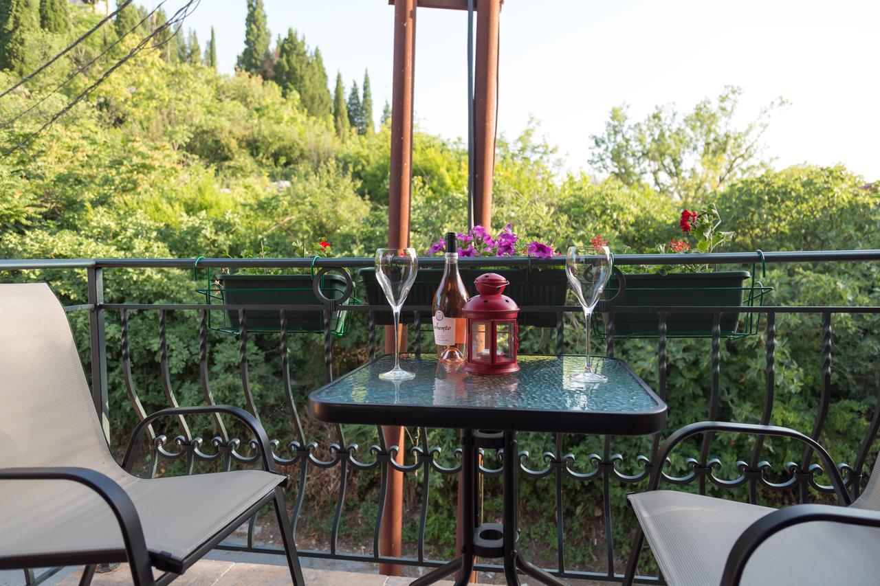 Vasiliki Apartment เวียร์ปาซาร์ ภายนอก รูปภาพ