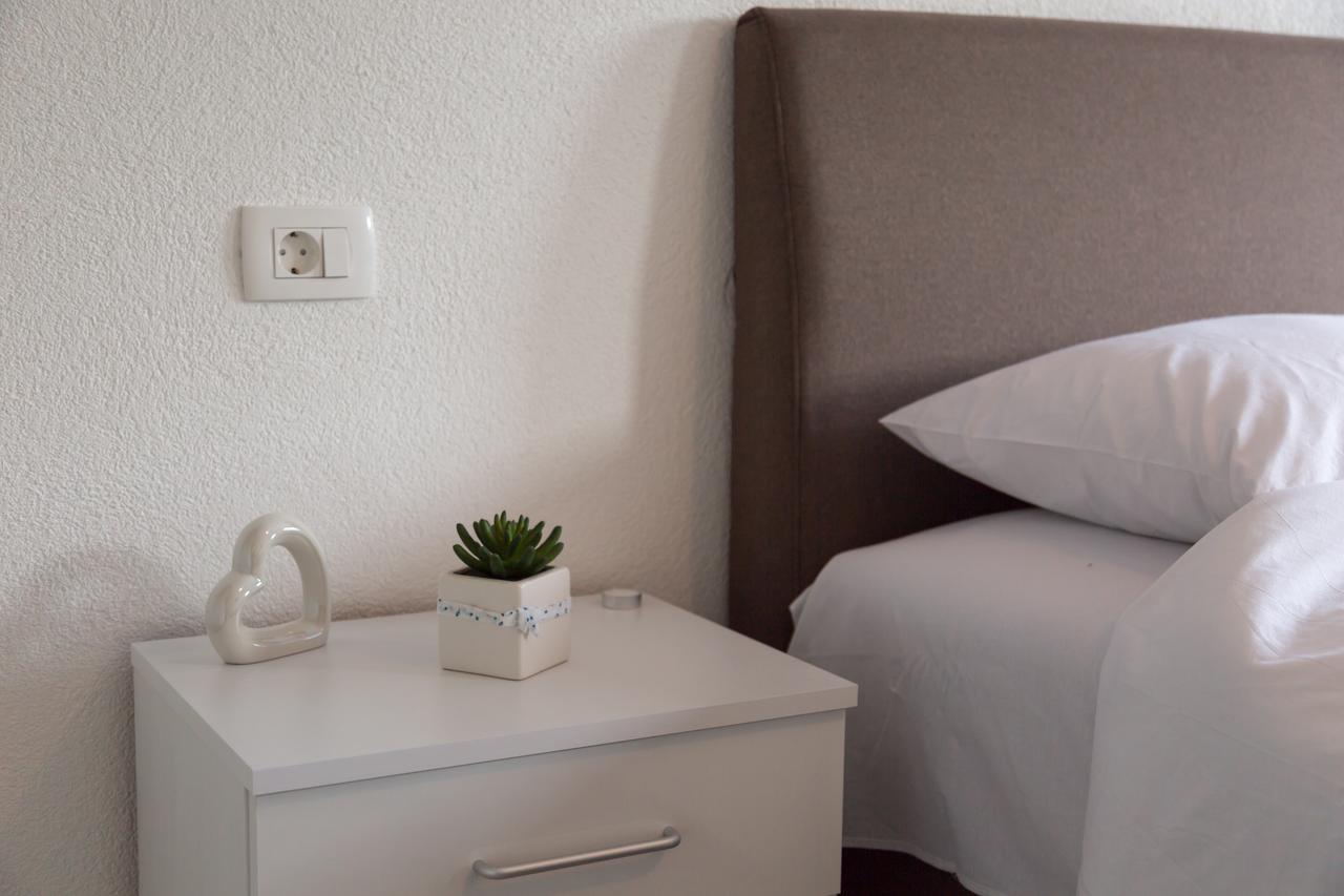 Vasiliki Apartment เวียร์ปาซาร์ ภายนอก รูปภาพ